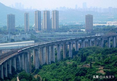 ​运行重庆与杭州之间这趟K字头普速客车也图定走渝利铁路