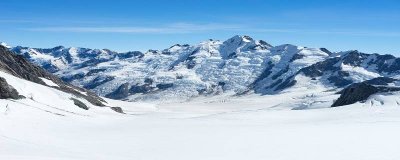 ​山地的特点是什么为什么山地开发要搞立体开发 山地的特点四字词语