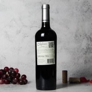 ​小山谷红酒价格(智利中央山谷红酒)