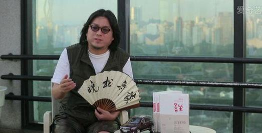 高晓松的《晓松奇谈》，脱口秀节目里的一股奇流，有哪“三奇”？